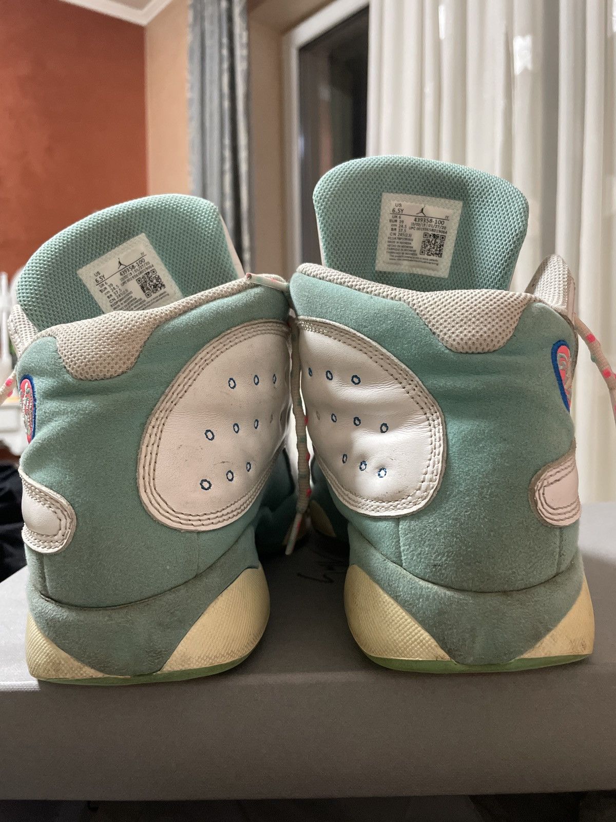 Jordan Brand Jordan Retro 13 Aurora Green Size US 6.5 / EU 39-40 - 4 Thumbnail