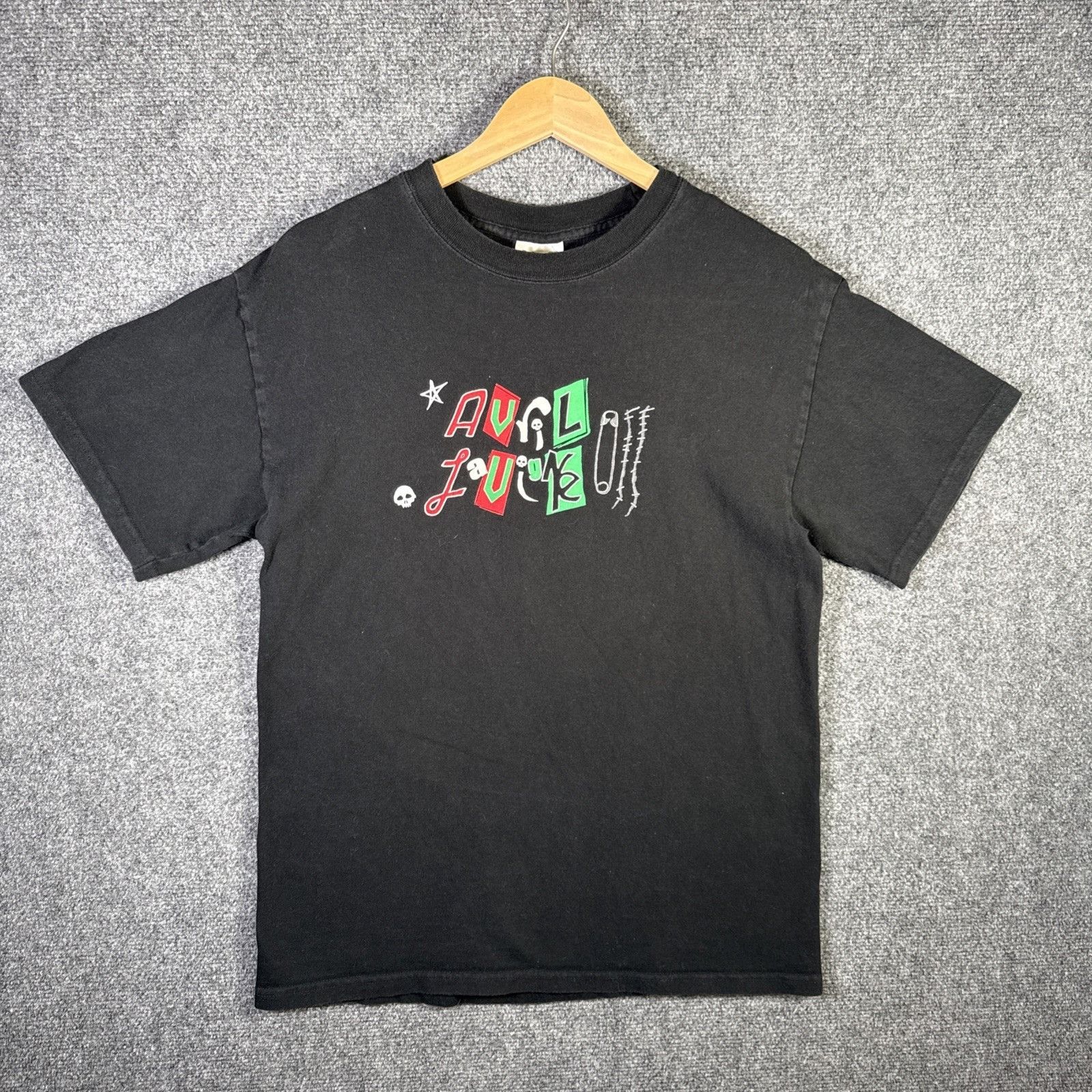 Band Tees Vintage Avril Lavigne Shirt Mens Medium Black Bonez Punk Size US M / EU 48-50 / 2 - 2 Thumbnail