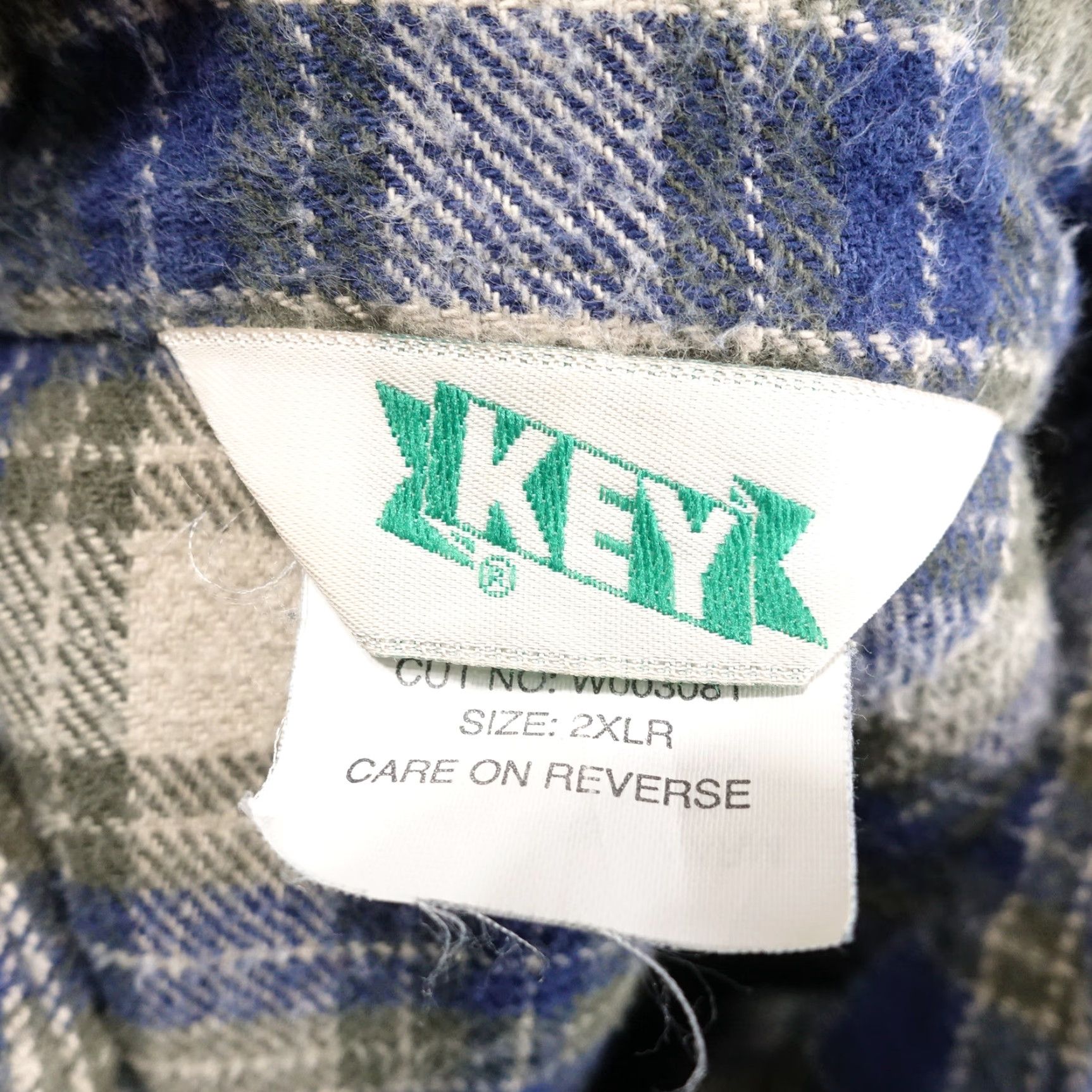 Vintage Vintage Key Men’s Long Sleeve Plaid Flannel Shirt Sz 2XL Fall Winter Casual Classic Button-up Heavy Cotton Size US XXL / EU 58 / 5 - 6 Thumbnail