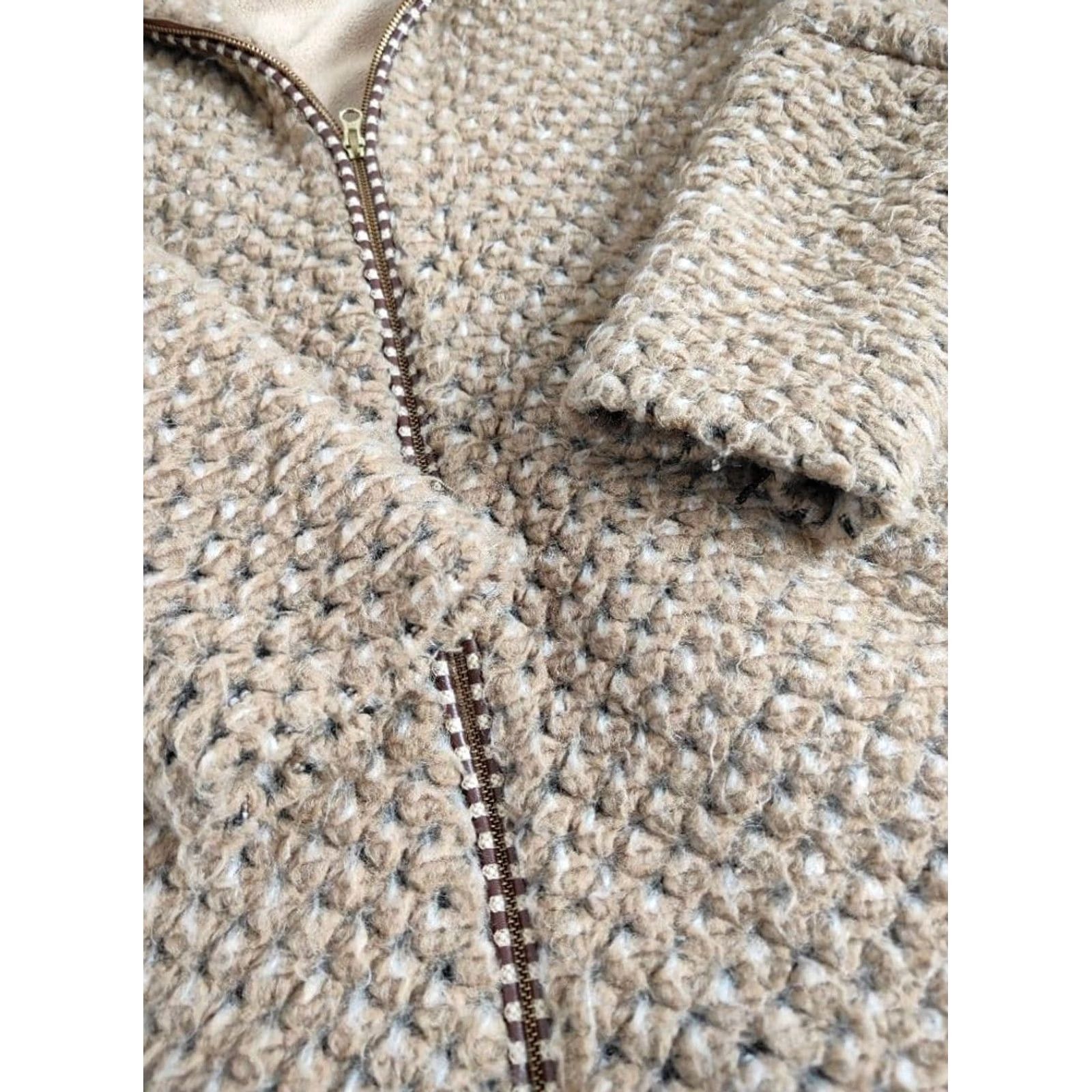 Tsumori Chisato Tsumori Chisato Blouson Jacket Hoodie Brown Dot Mohair Loop Size 2 Women Outer Blouson Coat Hooded Size XS / US 0-2 / IT 36-38 - 8 Thumbnail