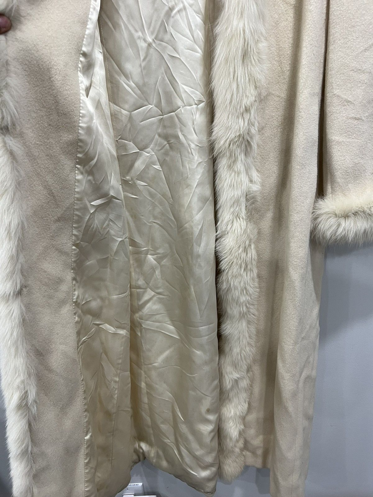 Vintage Vintage Womens Marvin Richards Fur Coat Cuffs sz 4 Size US M / EU 48-50 / 2 - 7 Thumbnail