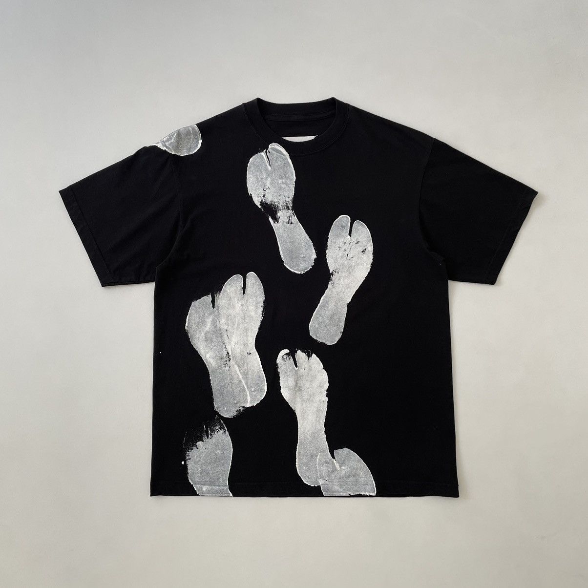 Maison Margiela 03 IF Artisanal Tabi Foot Print T Shirt Size US M / EU 48-50 / 2 - 2 Thumbnail