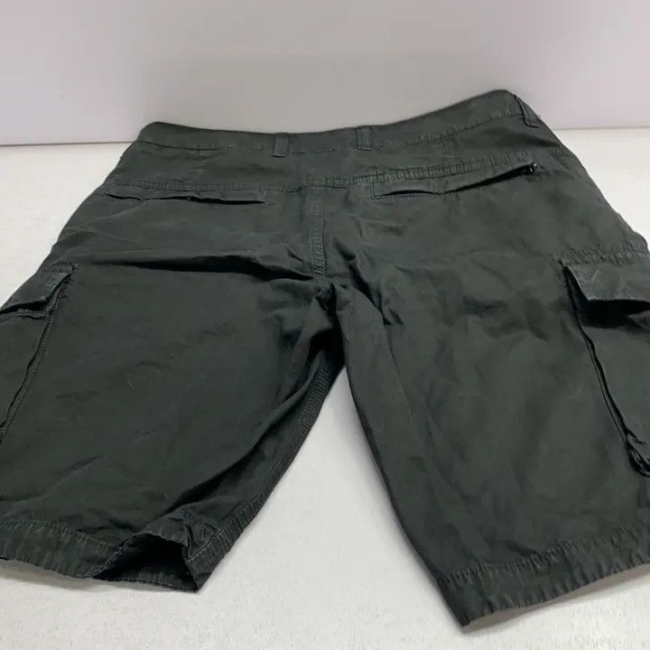 Stone Island Stone Island Black Casual Shorts for Men -2506 Size US 32 / EU 48 - 8 Thumbnail
