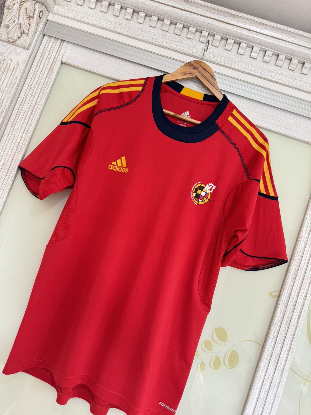 Adidas × Vintage Spain 2009-2010 Player Issue Soccer Training Jersey Football Size US L / EU 52-54 / 3 - 4 Thumbnail