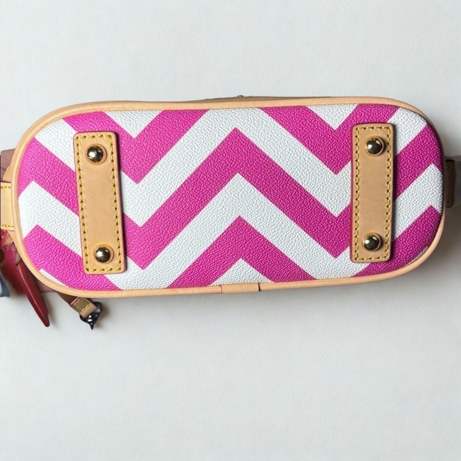 Dooney & Bourke Dooney & Bourke Bitsy Bag Chevron Canvas Leather Satchel NWT Size ONE SIZE - 8 Thumbnail