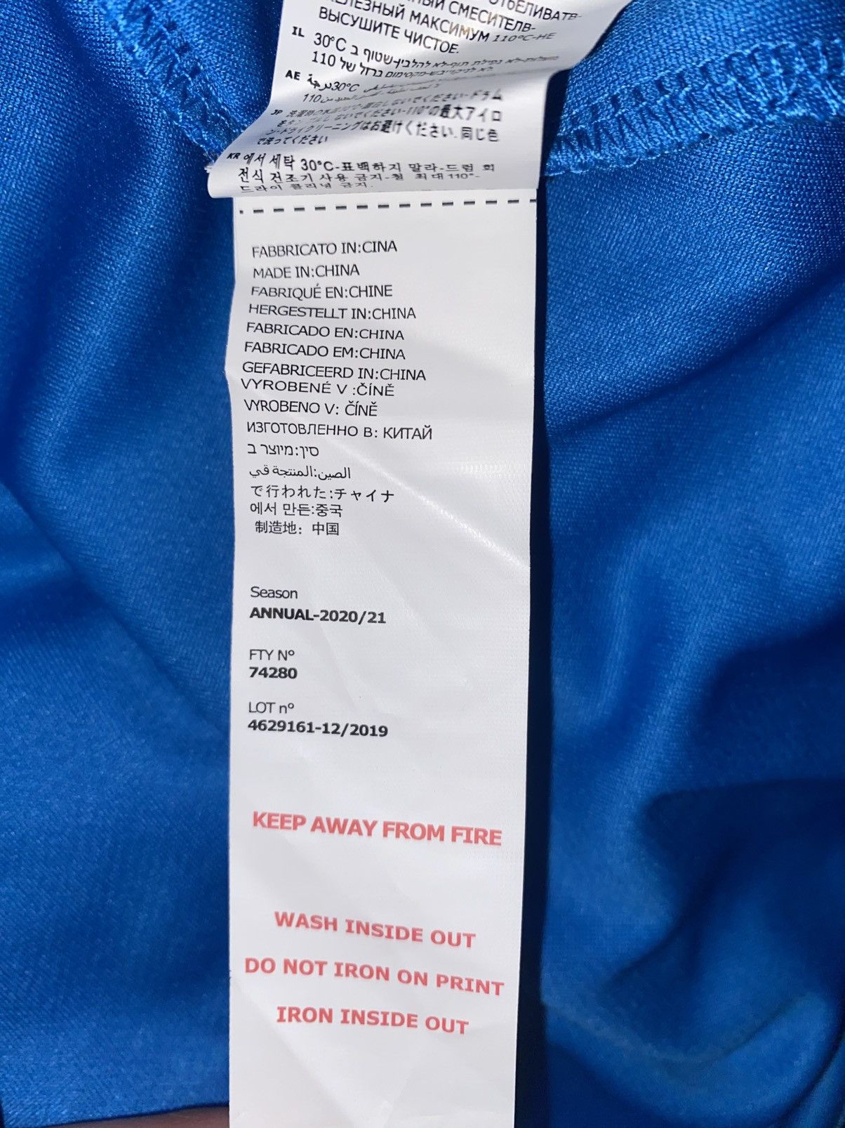 Kappa SSC Napoli FC - Squad Signed Shirt - 2020/21 - Large Size US L / EU 52-54 / 3 - 21 Thumbnail