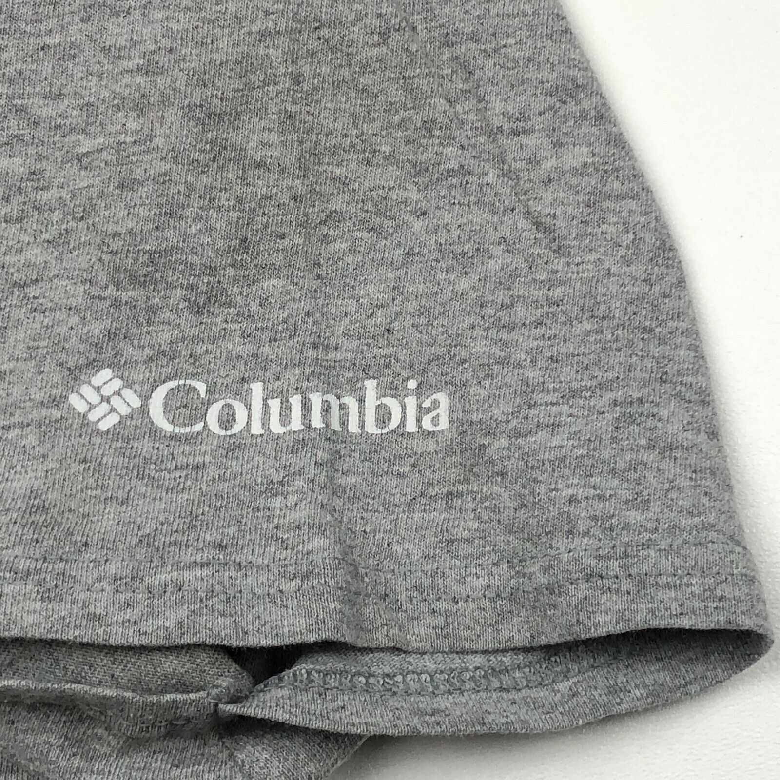 Arc'teryx × Columbia × Patagonia Columbia Sportswear Company Mountain Range Gray Tee T Shirt Size US L / EU 52-54 / 3 - 4 Thumbnail