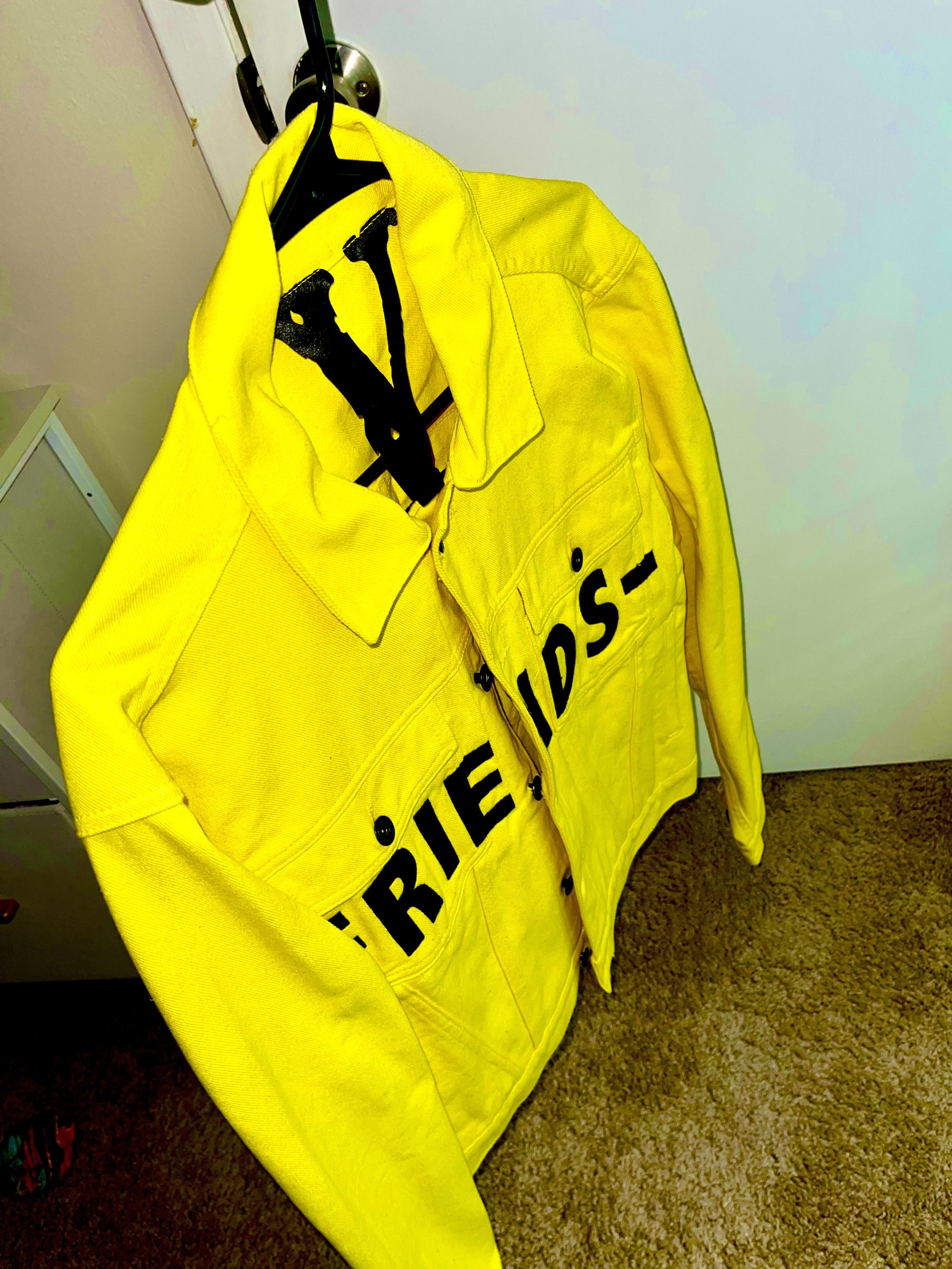 Vlone Yellow VLONE Denim Jacket Size L (BRAND NEW) Size US L / EU 52-54 / 3 - 6 Thumbnail