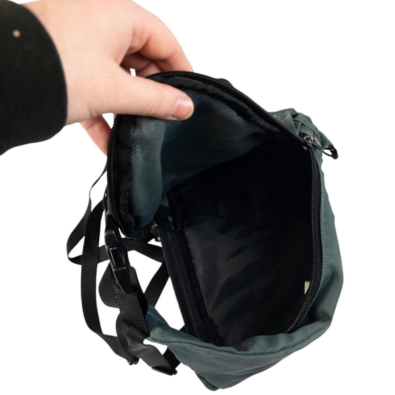 Nike Vintage Nike Sling Backpack Size ONE SIZE - 5 Thumbnail