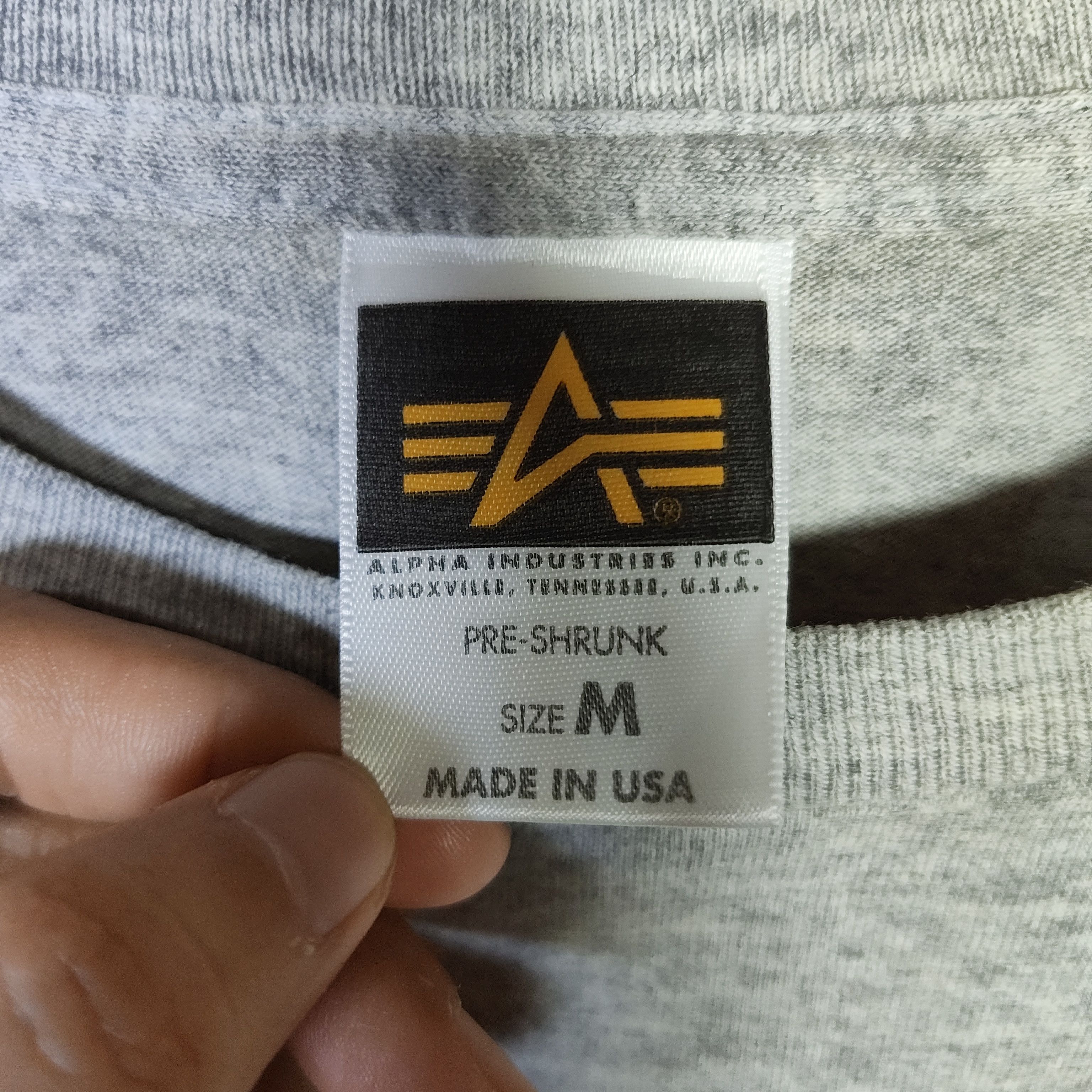 Alpha Industries Vintage Y2K ALPHA INDUSTRIES Backhit Tshirt Size US M / EU 48-50 / 2 - 5 Thumbnail