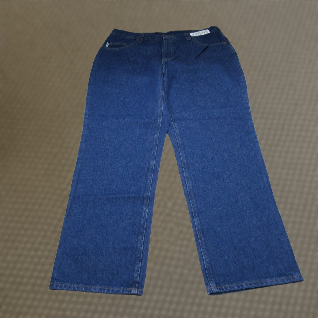 Carhartt VINTAGE Carhartt Jeans Mens 36x30 Medium Wash Denim Rugged Relaxed Fit Wide Leg Work NEW Size US 36 / EU 52 - 1 Thumbnail
