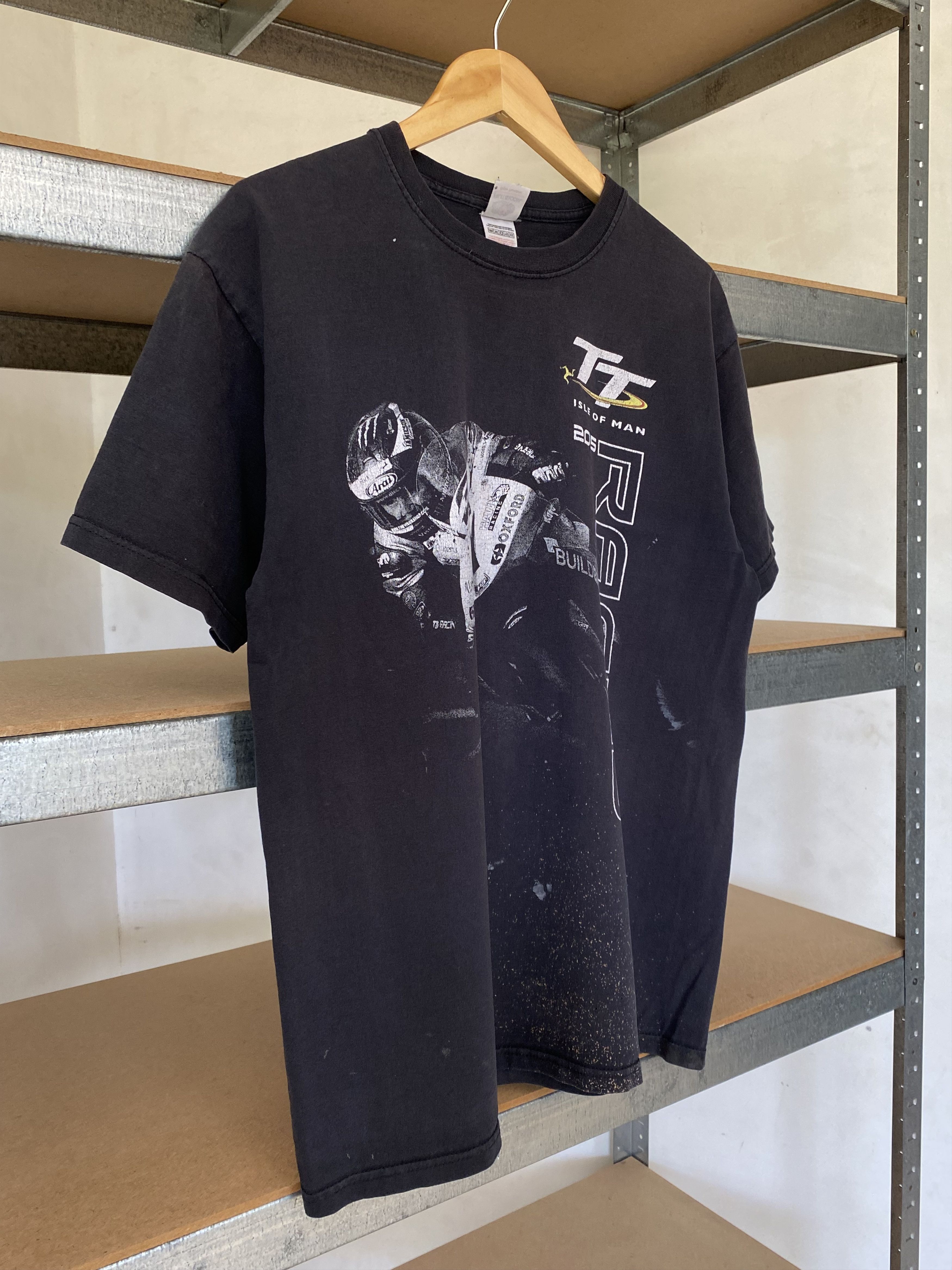 Vintage TT Isle Of Man Vintage 2015 Moto Racing T-shirt Size US L / EU 52-54 / 3 - 4 Thumbnail
