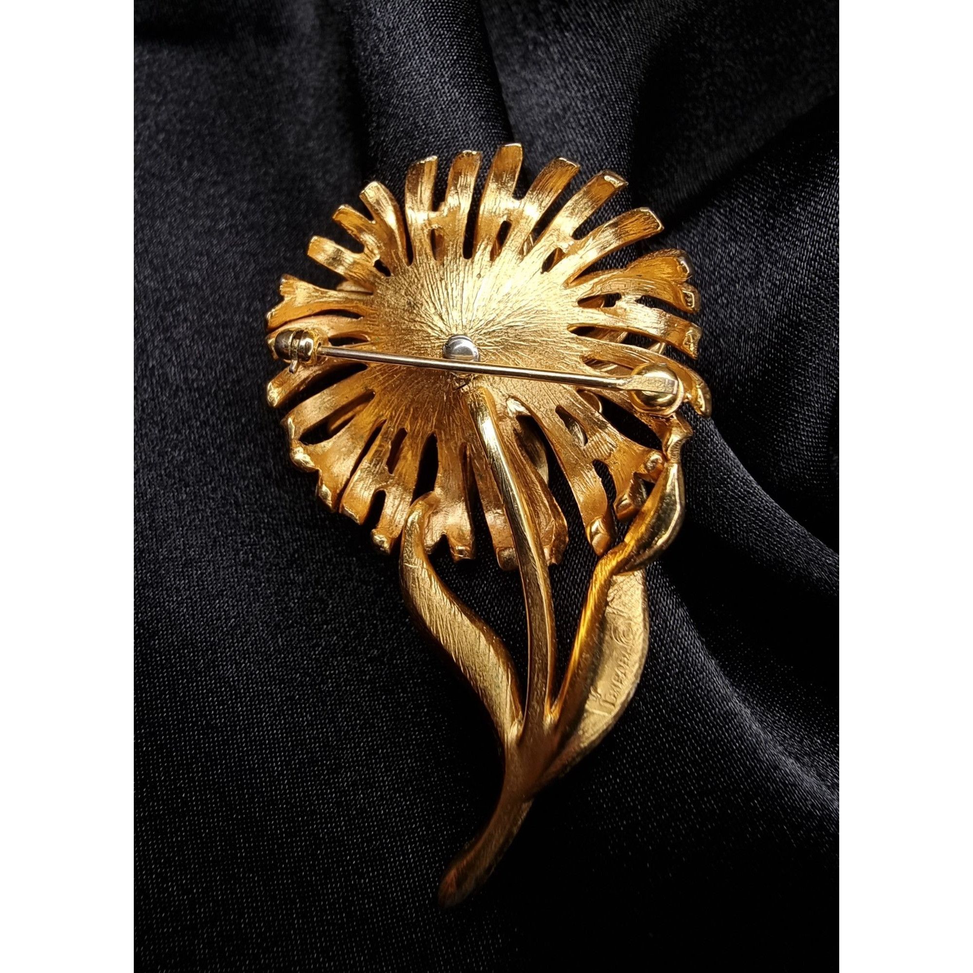 Vintage 1960s TRIFARI Signed Chrysanthemum Gold-Tone Flower