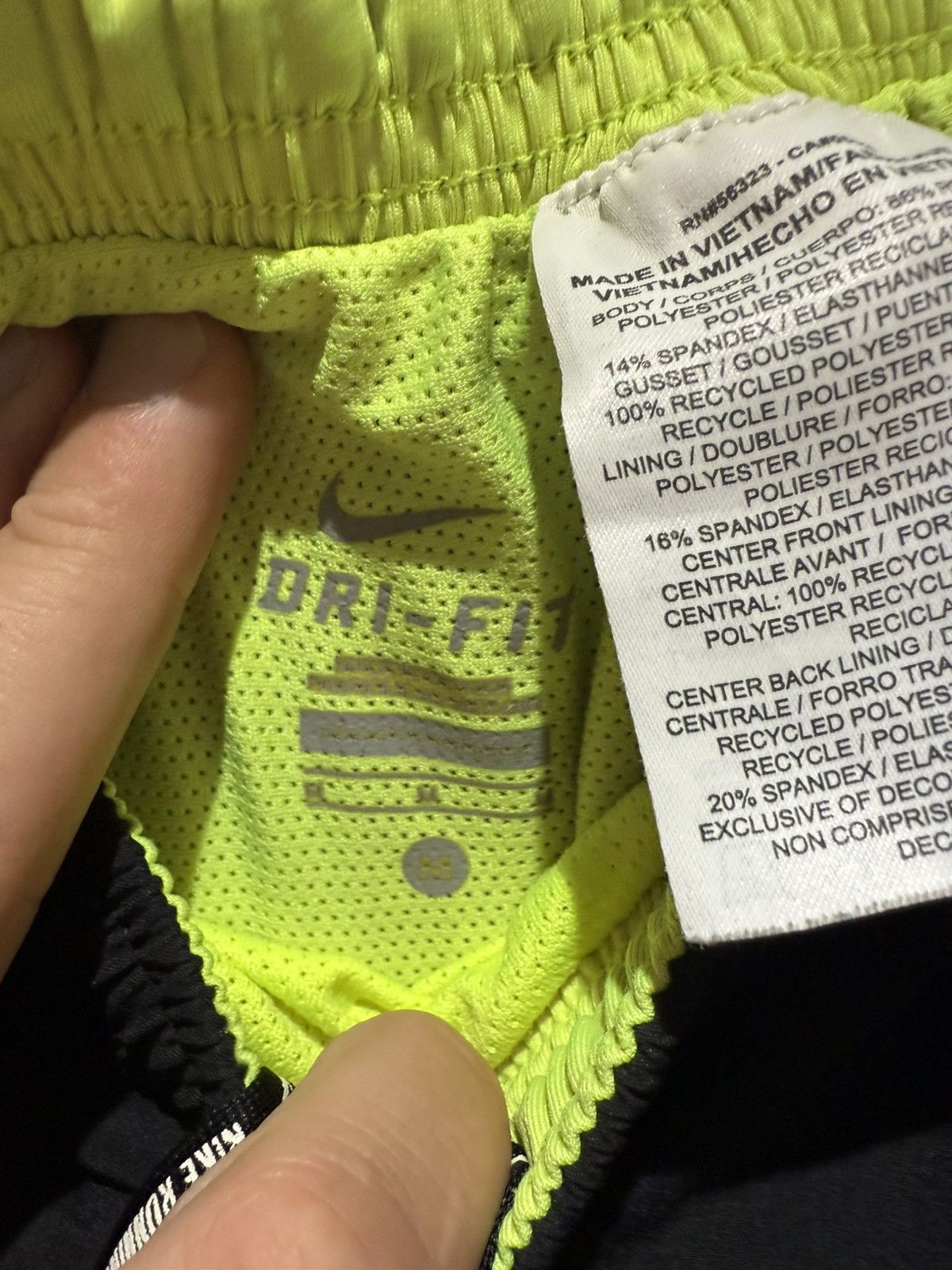 Nike Nike shorts Size US 28 / EU 44 - 2 Thumbnail