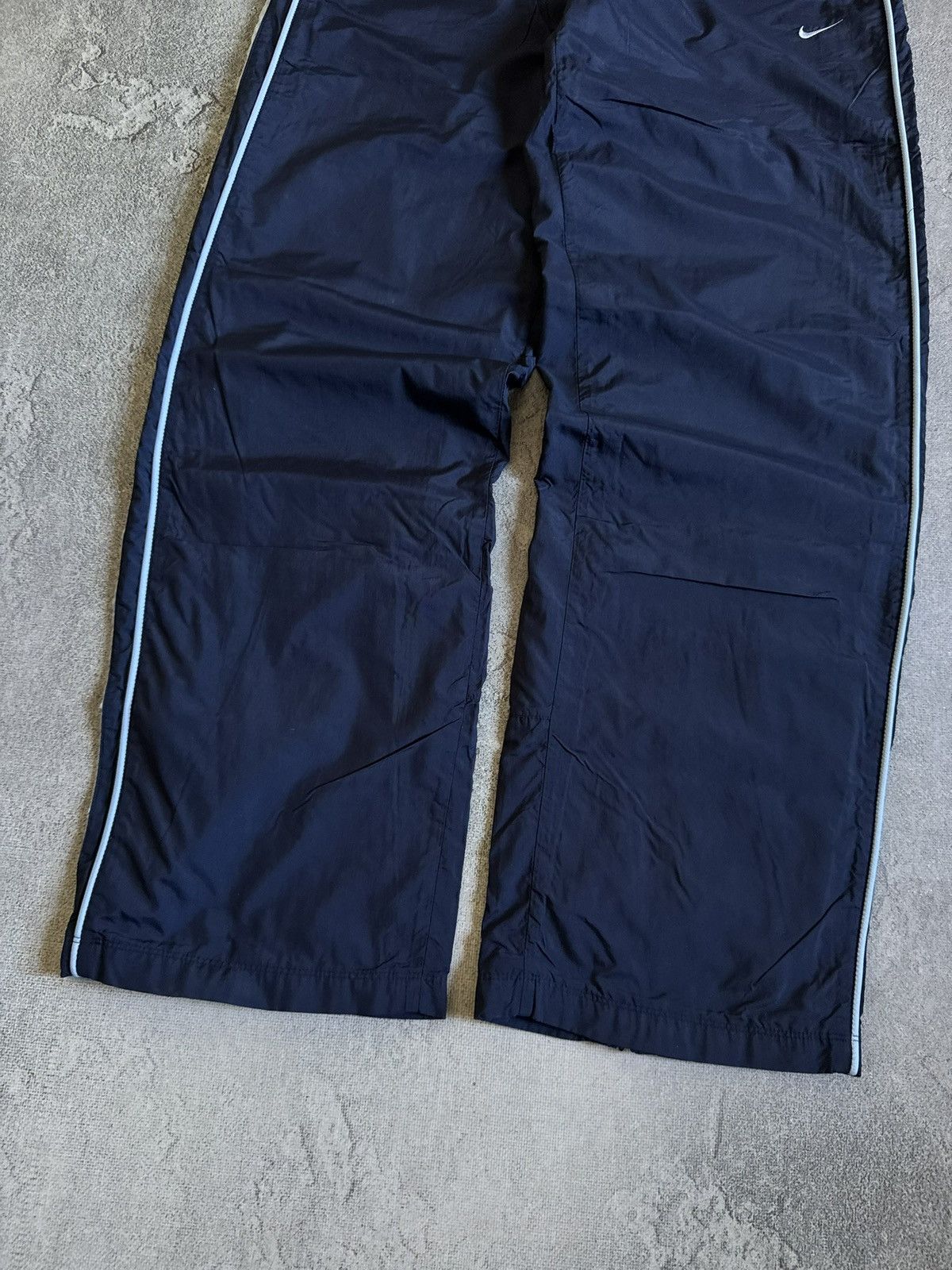 Nike Nike L/size wmns nylon track pants baggy trousers relaxed Size 32" / US 10 / IT 46 - 2 Thumbnail
