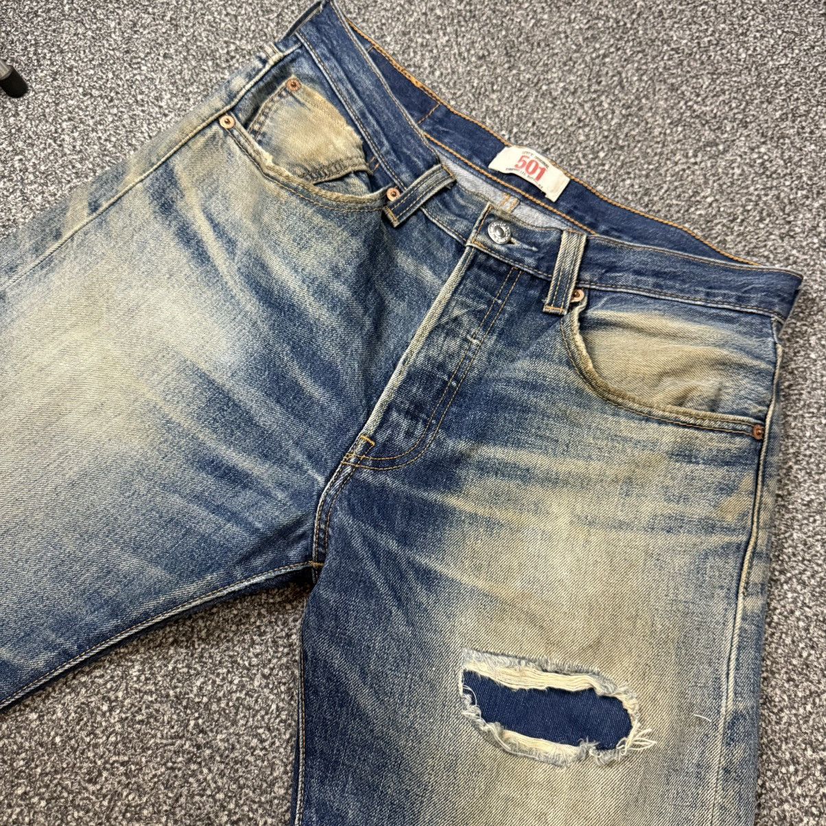 Levi's Vintage Clothing 🔥 Vintage Distressed Y2K Levis 501 Straight Denim Size US 31 - 4 Thumbnail