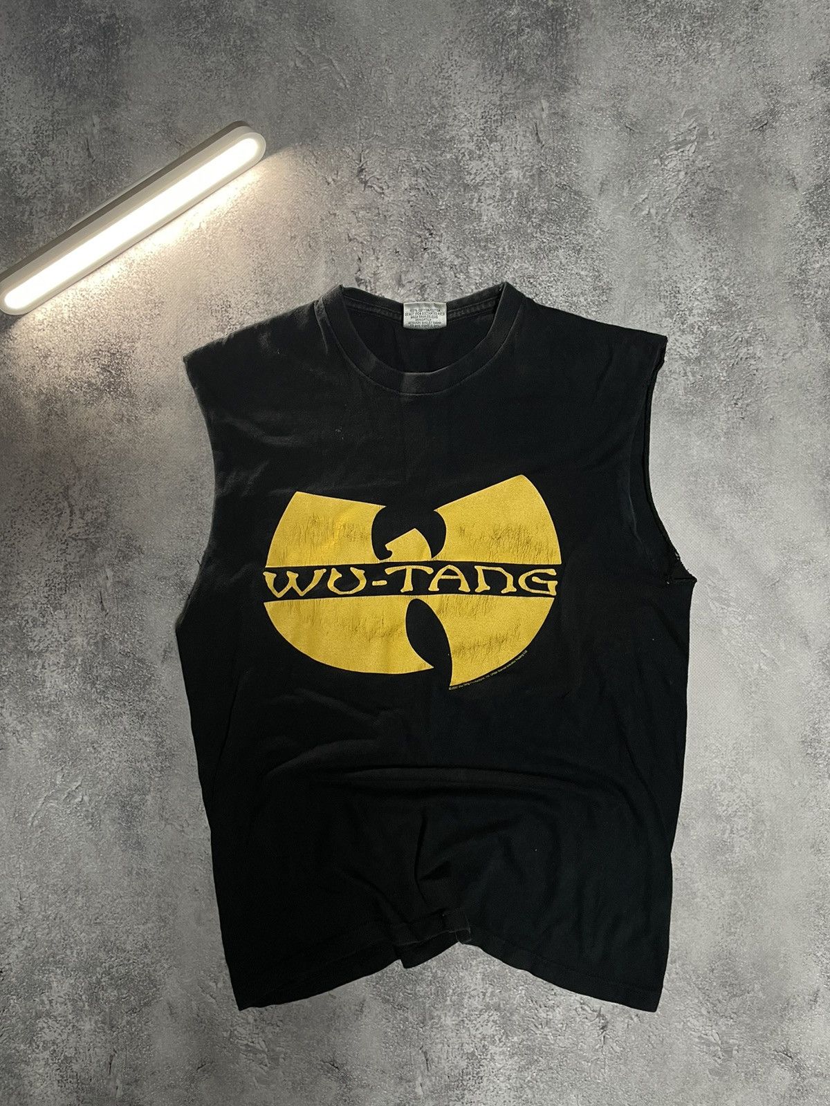Vintage Wu tang sleeveless 2007 Vintagewu tang clan cut distressed Size US S / EU 44-46 / 1 - 1 Thumbnail
