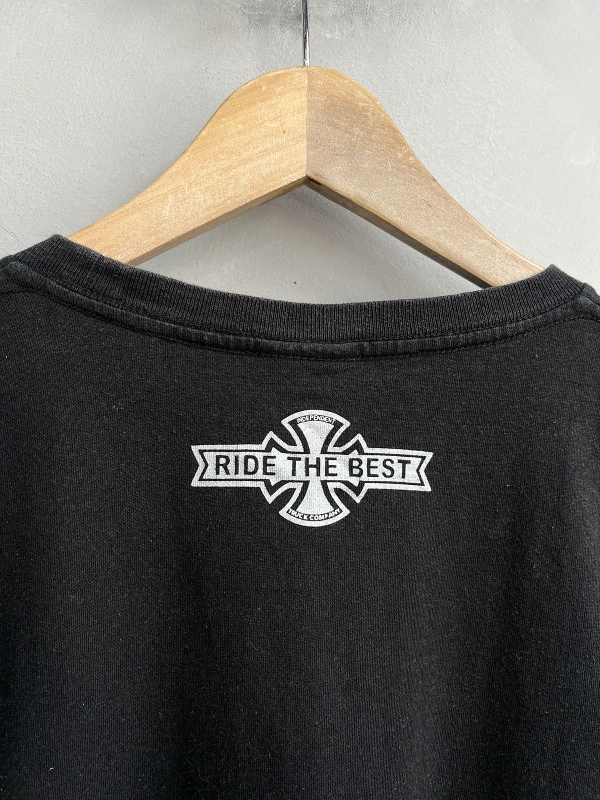 Independent Truck Co. Independent skater boxy fit t shirt y2k Size US L / EU 52-54 / 3 - 7 Thumbnail