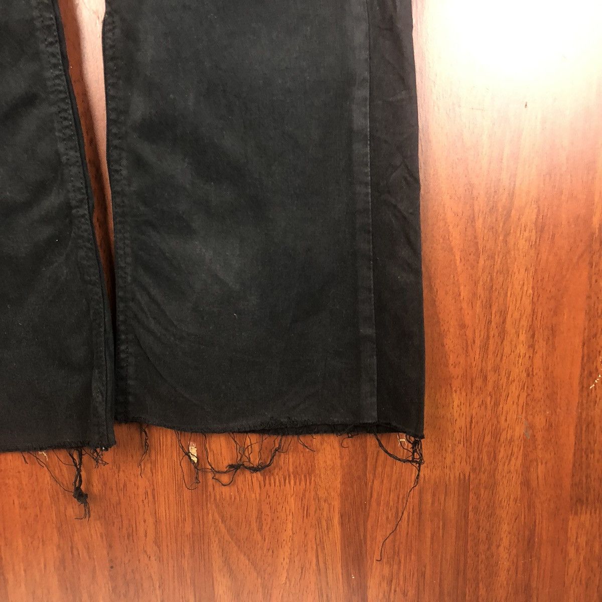Japanese Brand Something Black Distressed ripped vintage Pants #7517 Size 28" / US 6 / IT 42 - 11 Thumbnail