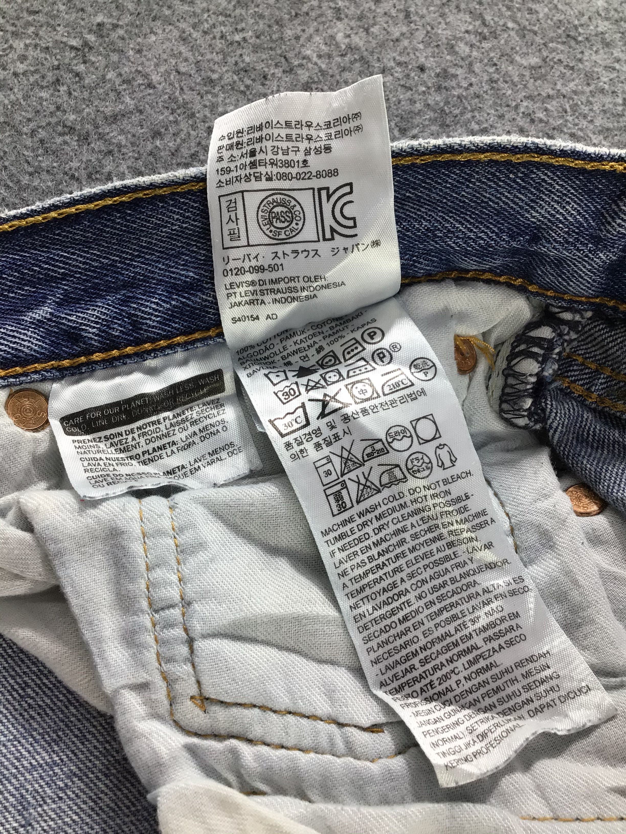 Levi's Distress Vintage Levis 501 Jeans Faded Blue Denim -J409 Size US 36 / EU 52 - 11 Thumbnail