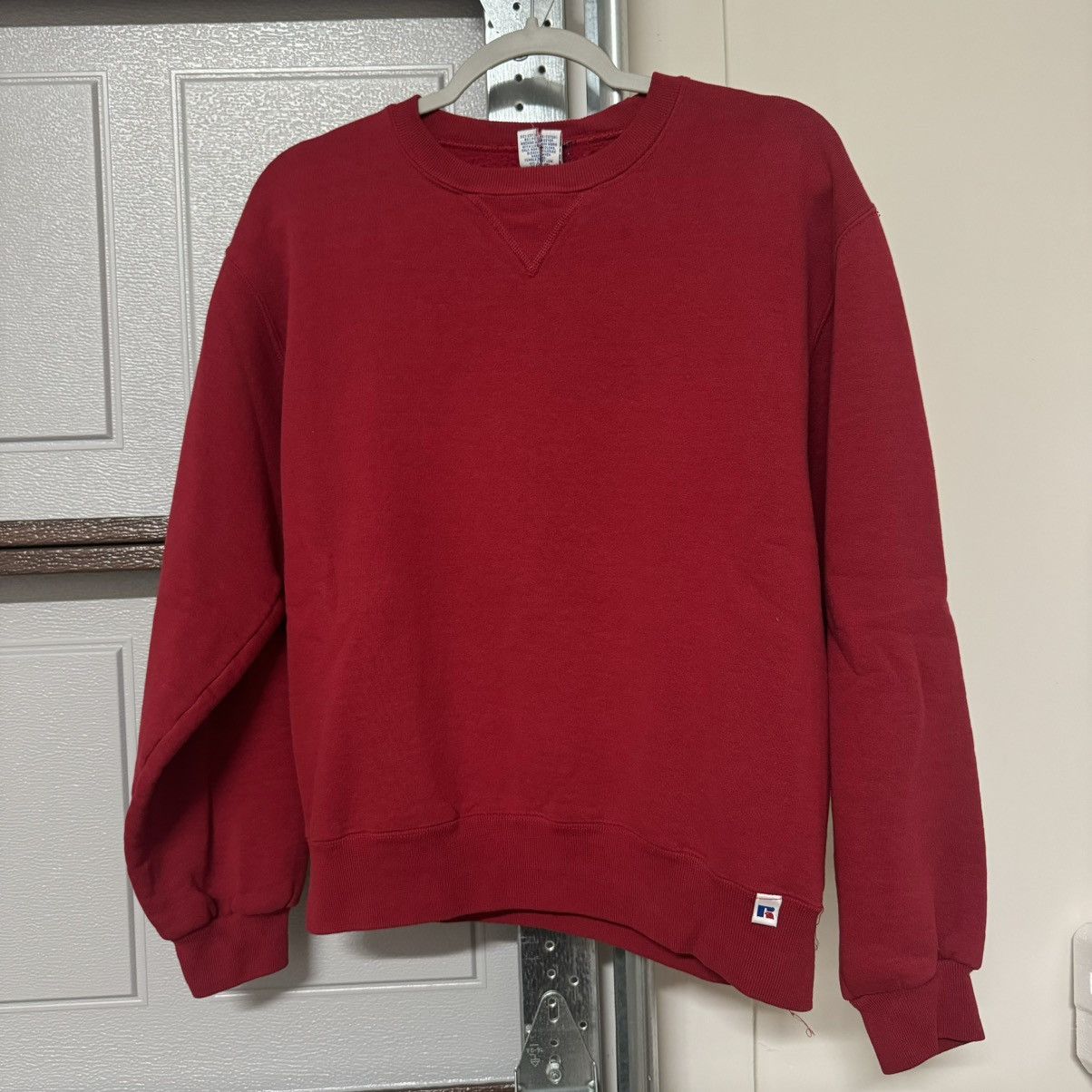 Russell Athletic × Vintage Vintage 90s Red Russell Crewneck Small Blank Size US S / EU 44-46 / 1 - 1 Thumbnail