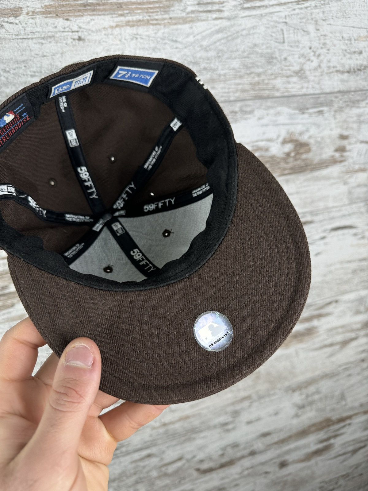 New Era × Vintage Mens Vintage New Era cap brown bags snapback streetwear y2k Size ONE SIZE - 8 Thumbnail