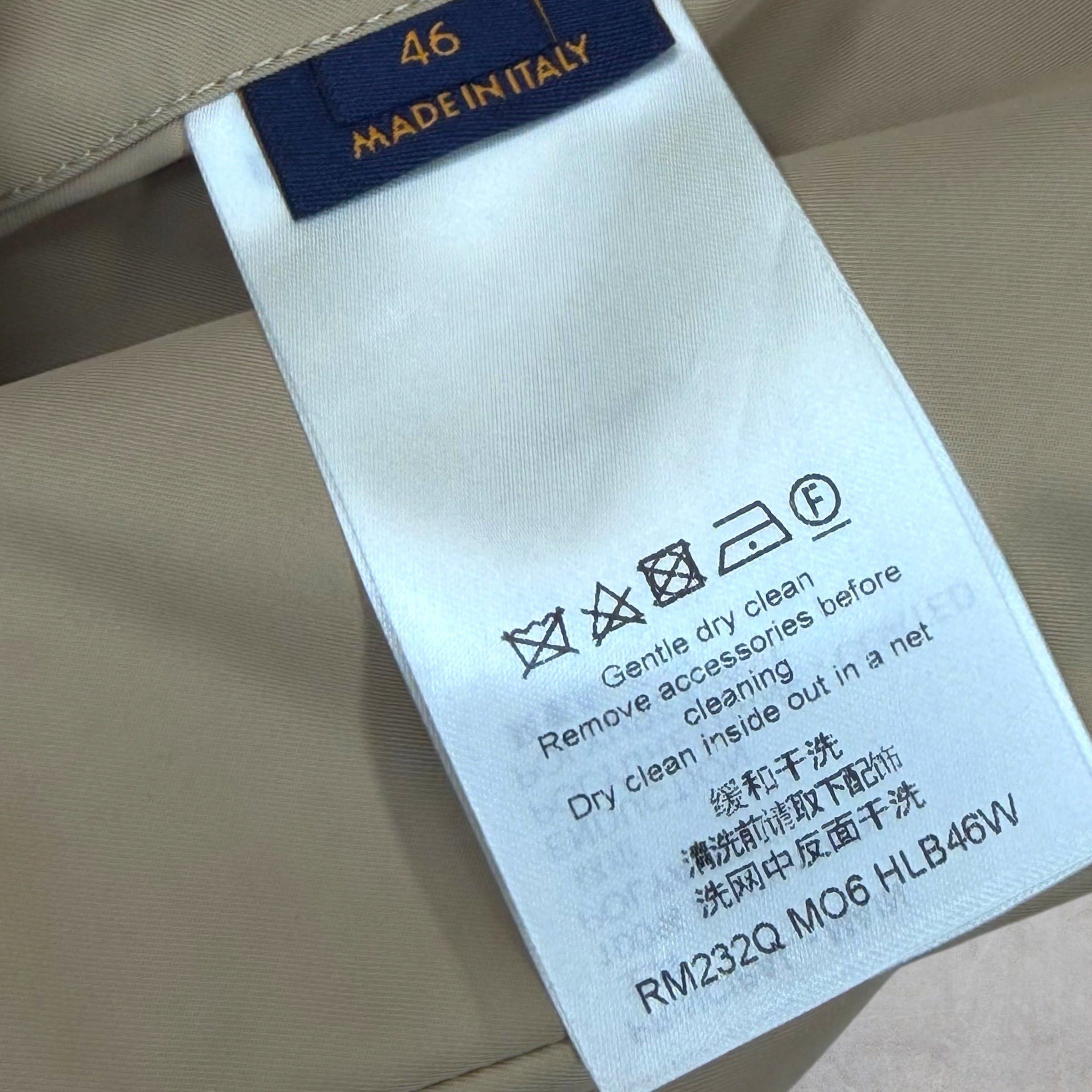 Louis Vuitton Louis Vuitton Monogram Reversible Windbreaker Gold 46 (S) Size US S / EU 44-46 / 1 - 9 Thumbnail