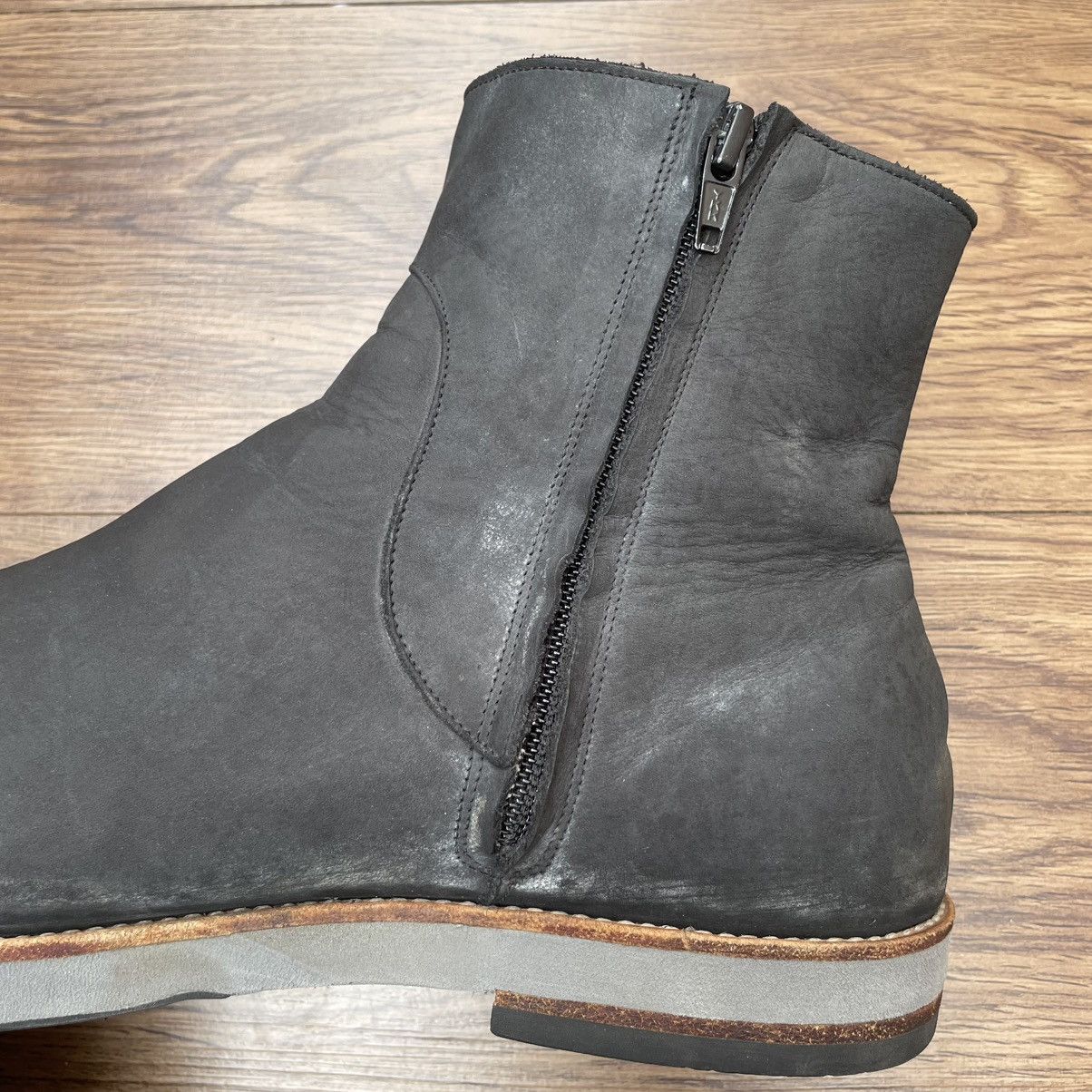 Maison Margiela Maison Martin Margiela Chelsea Boots Size US 9 / EU 42 - 17 Thumbnail