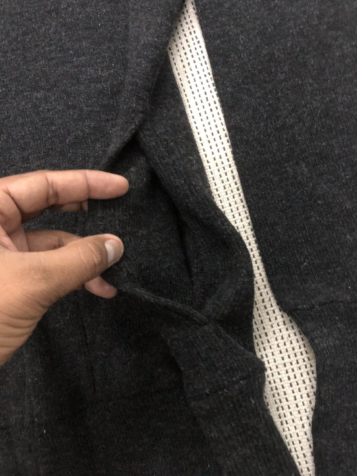 CABANE de ZUCCa × Issey Miyake × Japanese Brand CABANE DE ZUCCA BLACK KNIT SWEATER HOODED Size US M / EU 48-50 / 2 - 6 Thumbnail