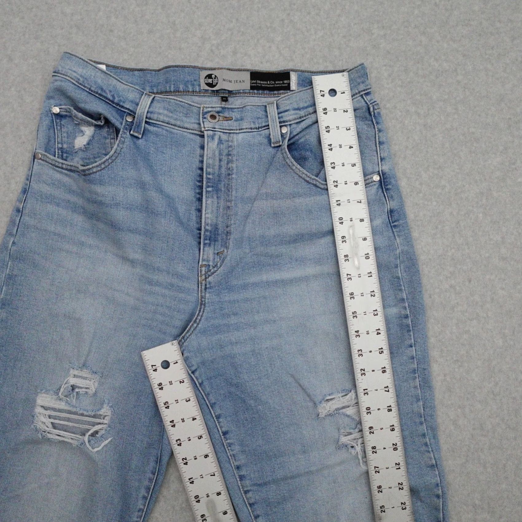 Levi's Levis Silvertab Jeans Womens Size 33 Mom Distressed Light Wash 33x29 Size 24" / US 00 / IT 34 - 5 Thumbnail