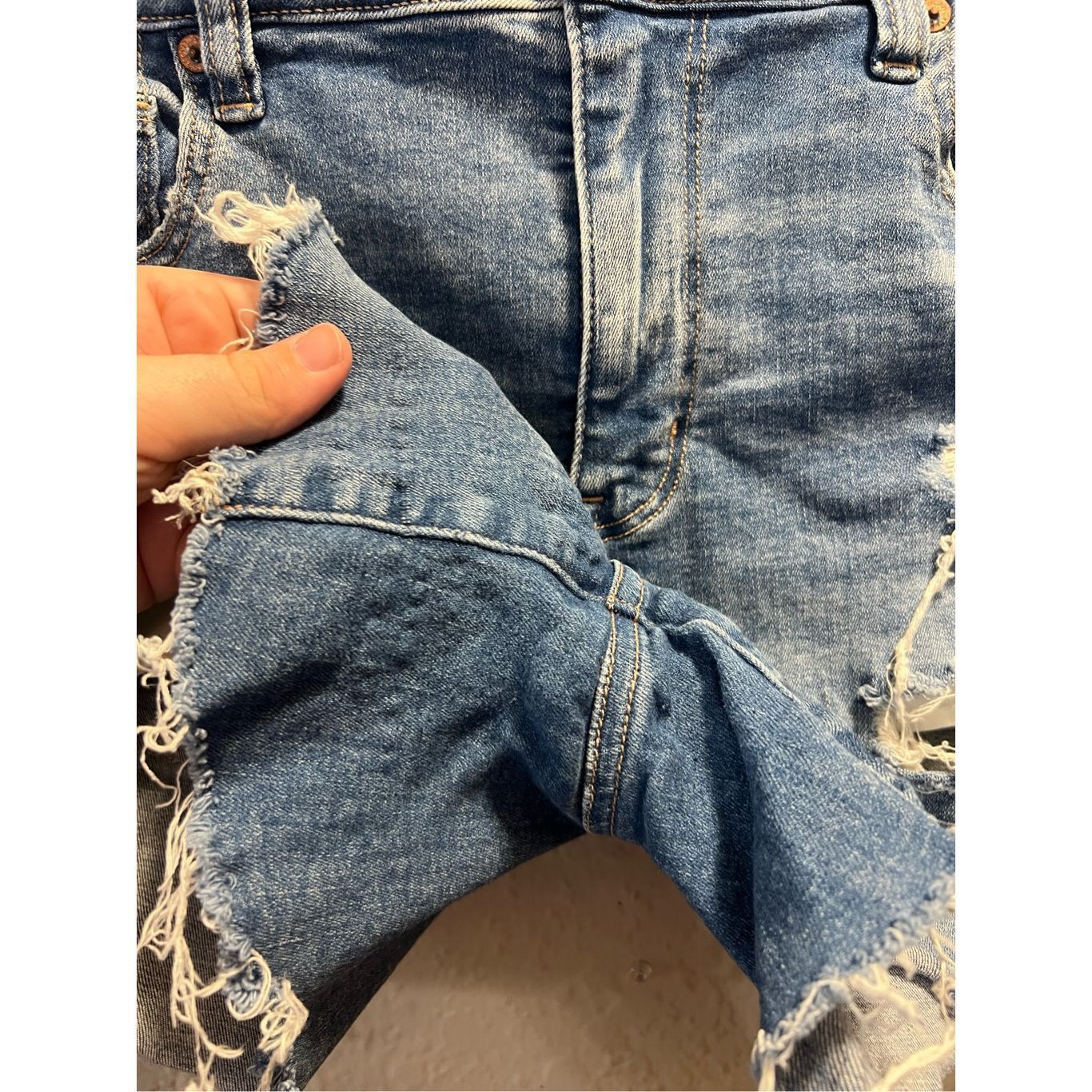 American Eagle Outfitters American Eagle Next Level Stretch Distressed Midi Shorts Wom Size 34" / US 12 / IT 48 - 6 Thumbnail