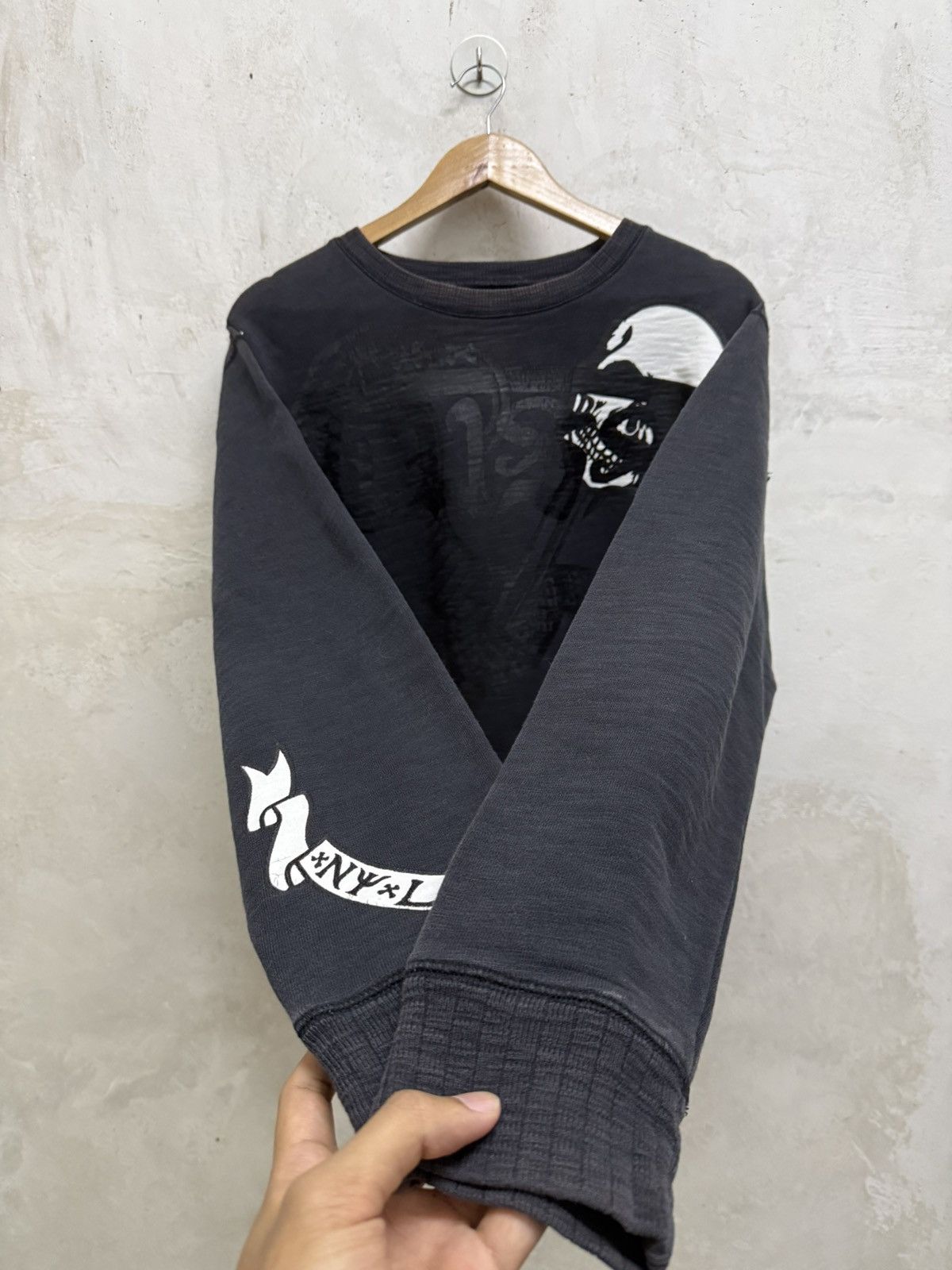 Stussy 2000s Stussy Bone And Skulls Gothic Crewneck Size US L / EU 52-54 / 3 - 3 Thumbnail