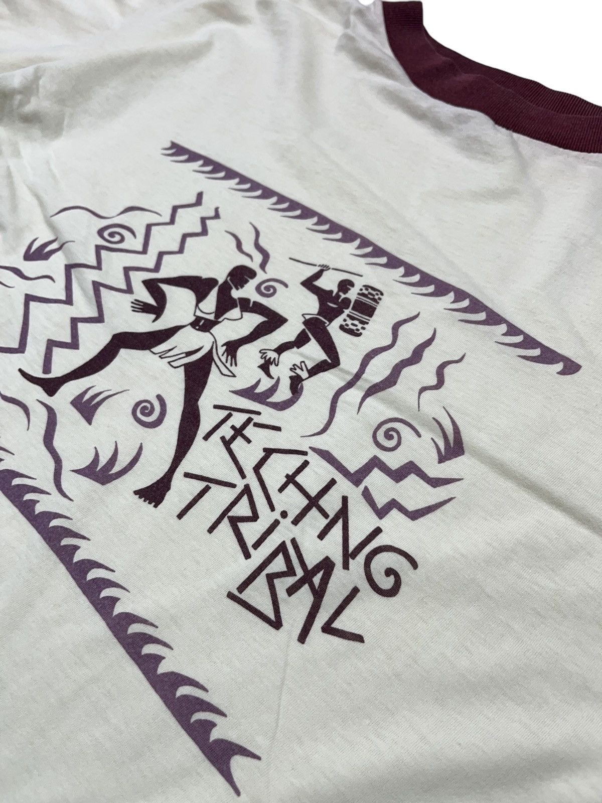 Vintage Vintage Techno Tribal T-shirt Boxy Fit Oversized Size US L / EU 52-54 / 3 - 4 Thumbnail