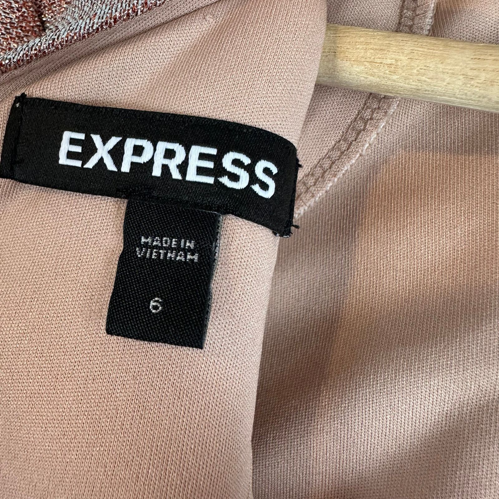 Express Express Metallic Rose Gold Pink Glitter Sheath Mini Dress 6 Size S / US 4 / IT 40 - 5 Thumbnail