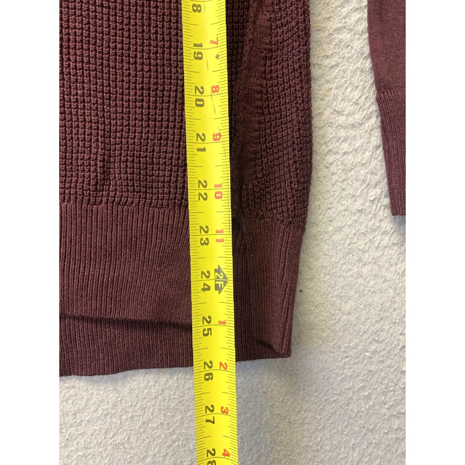 Lululemon Lululemon Sweater The Life Small Dark Maroon Skinny ArmsPullover Regular Women Size S Solid Pattern Brand 7373 73-73 Size S / US 4 / IT 40 - 6 Thumbnail