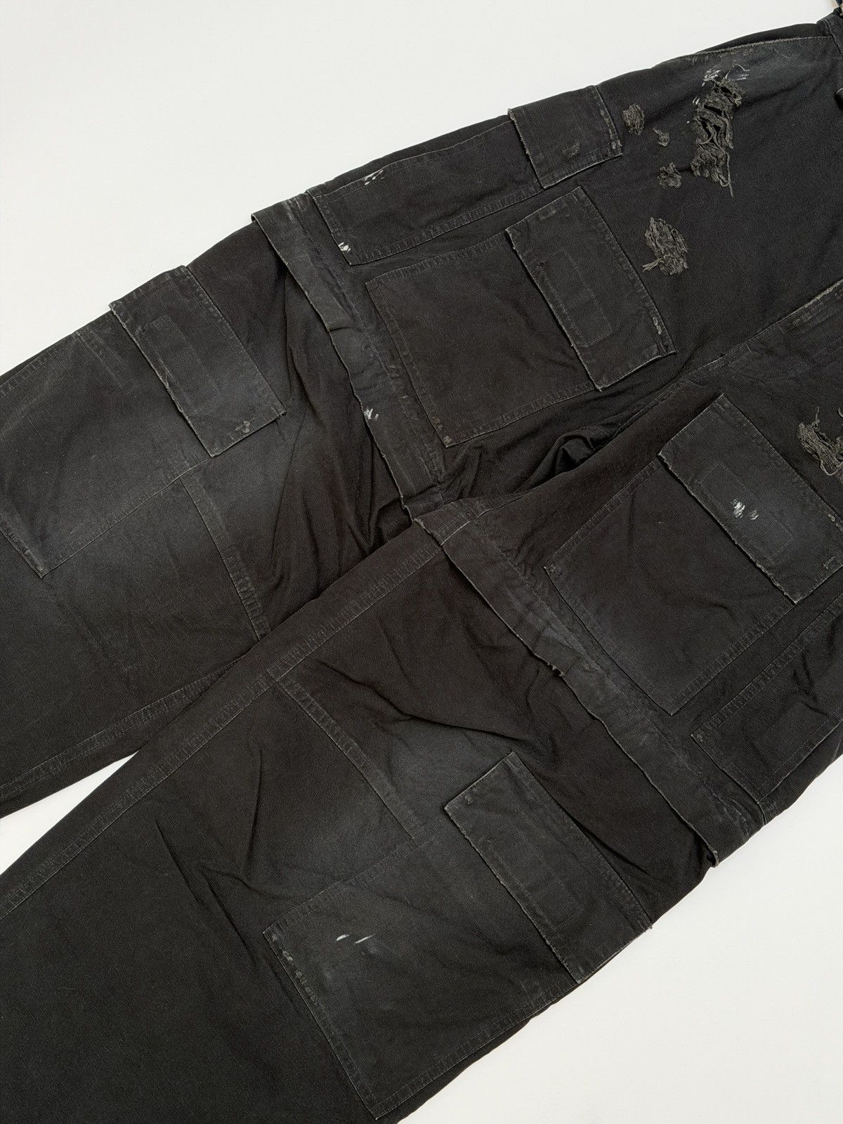 Balenciaga Balenciaga Large Black Ripstop Destroyed Cargo Pants Size US 27 - 3 Thumbnail