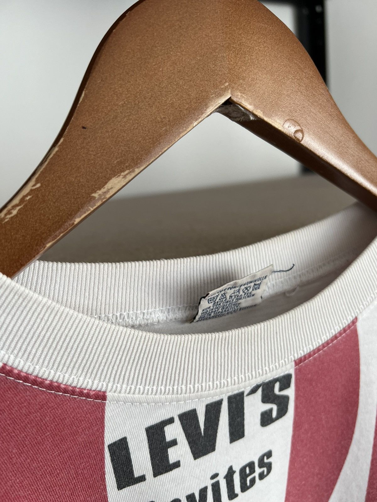 Levi's Vintage 90s Levis Stretch Sensation AOP Promo White T-shirt Size US L / EU 52-54 / 3 - 13 Thumbnail