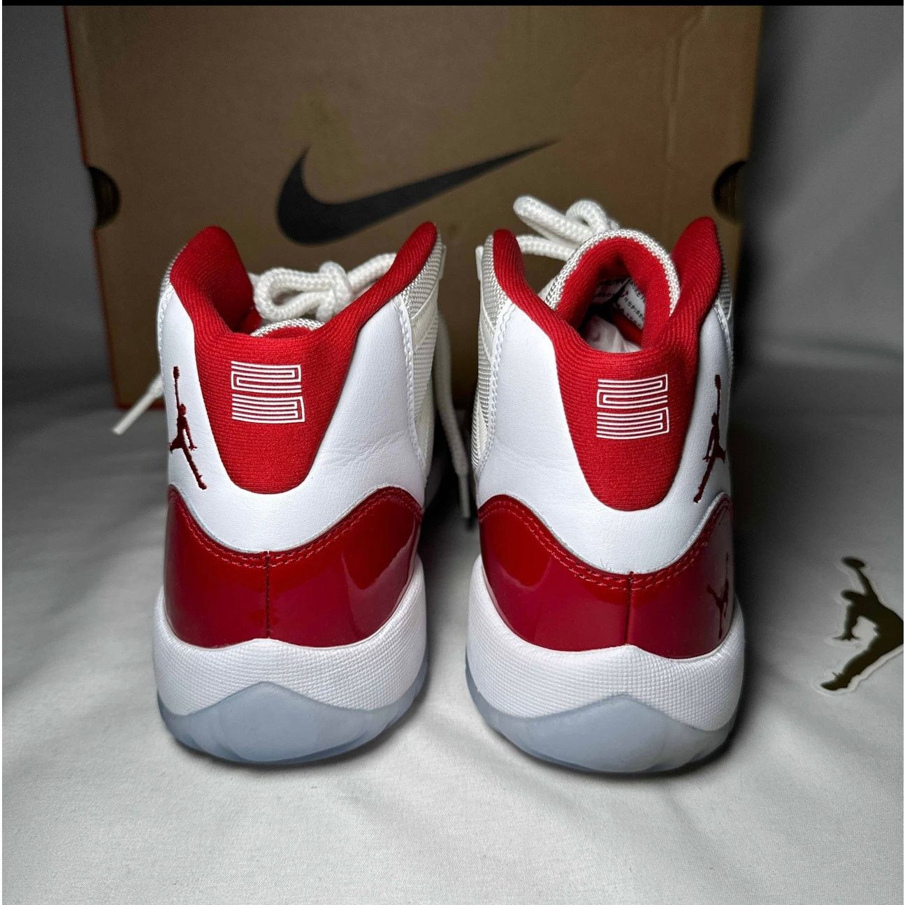 Jordan Brand × Nike Size 7 - Nike Air Jordan 11 Retro GS Cherry Men's Shoes Size US 7 / EU 40 - 5 Thumbnail