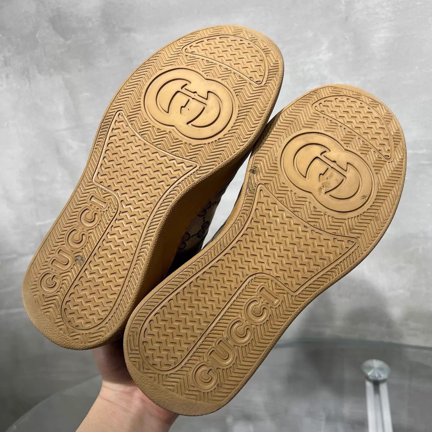 Gucci Gucci Brown GG biscuit shoe EUR 36 Size US 5.5 / IT 35.5 - 7 Thumbnail