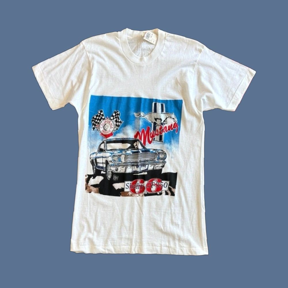 Vintage VINTAGE 80s Mustang Shelby GT-350 Muscle Car T-Shirt Size L White Screen Stars Short Sleeve Men Size US L / EU 52-54 / 3 - 1 Thumbnail