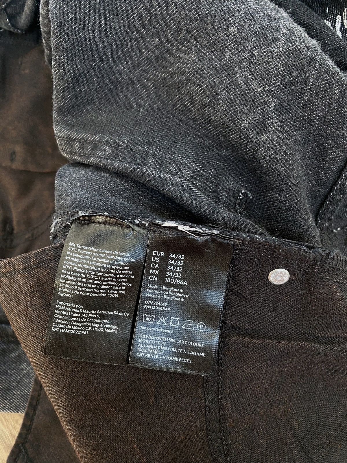 H&M × Jean-Michel Basquiat × Who Decides War Who Decides War Baggy denim jeans H&M x Basquiat x Ev&Tela Size US 34 / EU 50 - 23 Thumbnail