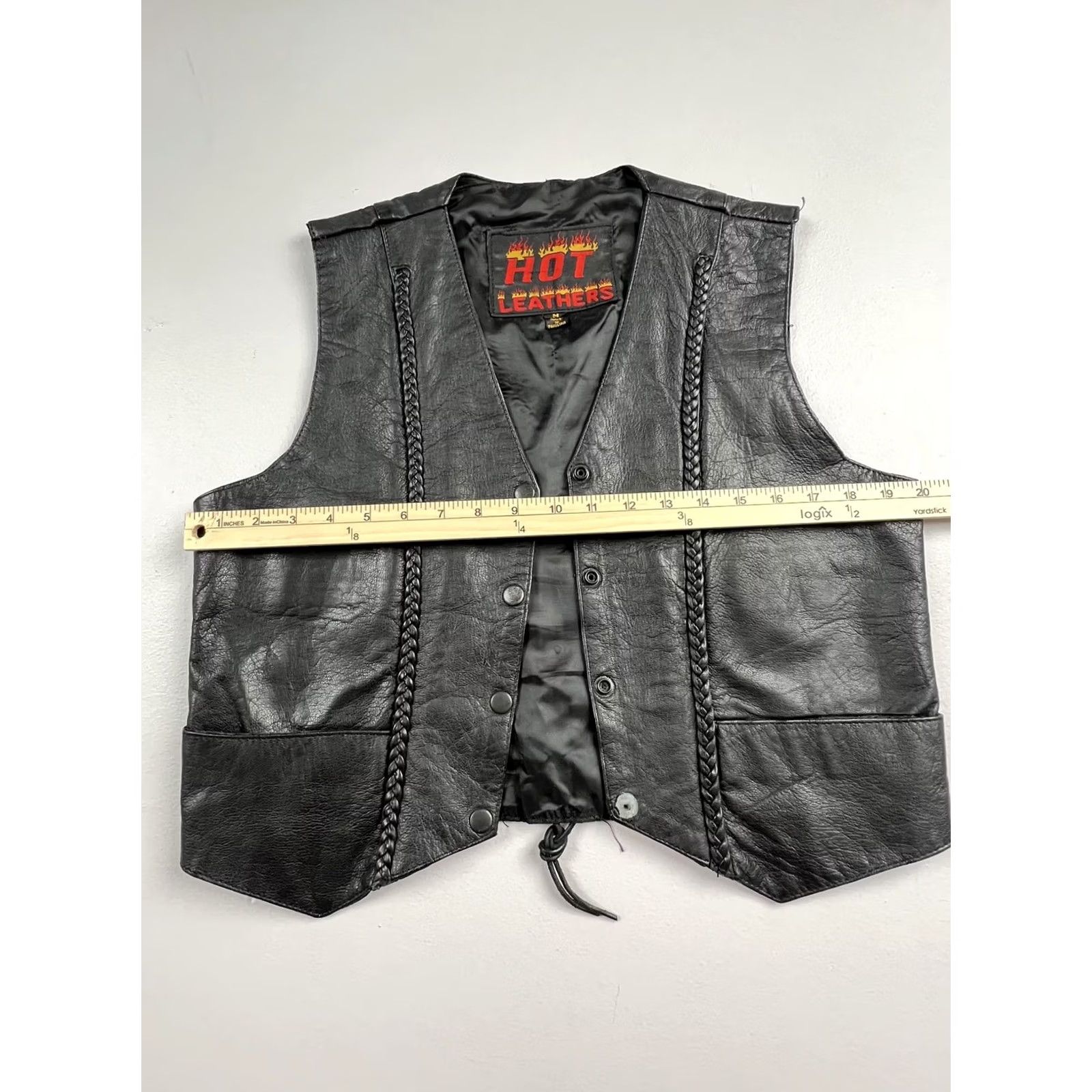 Vintage Hot Leathers Vest Mens M Black Leather Biker Braided Snap Laced Motorcycle Size US M / EU 48-50 / 2 - 5 Thumbnail
