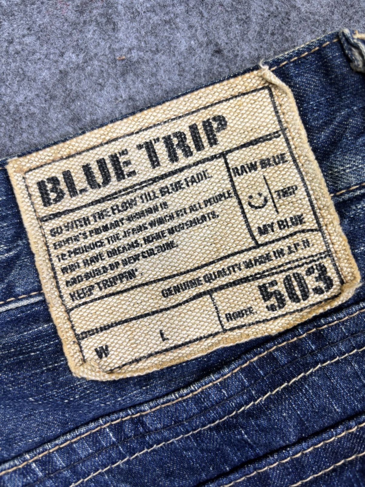 Edwin 💥90s Flare Style💥Vintage Edwin 503 Crazy Fades Denim K34 Size US 35 - 14 Thumbnail