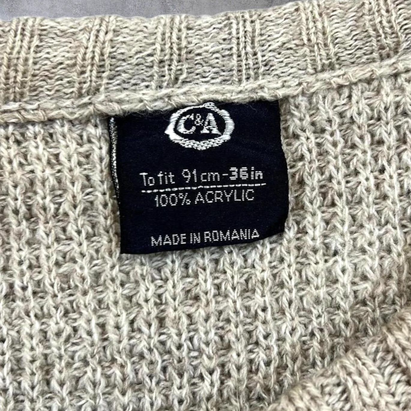 C&A VINTAGE C&A Jumper Beige Acrylic Knit 90s Classic Medium Mens Long Sleeve Pullover 36in 28" 23" Beige 90s 常 Size US M / EU 48-50 / 2 - 4 Thumbnail