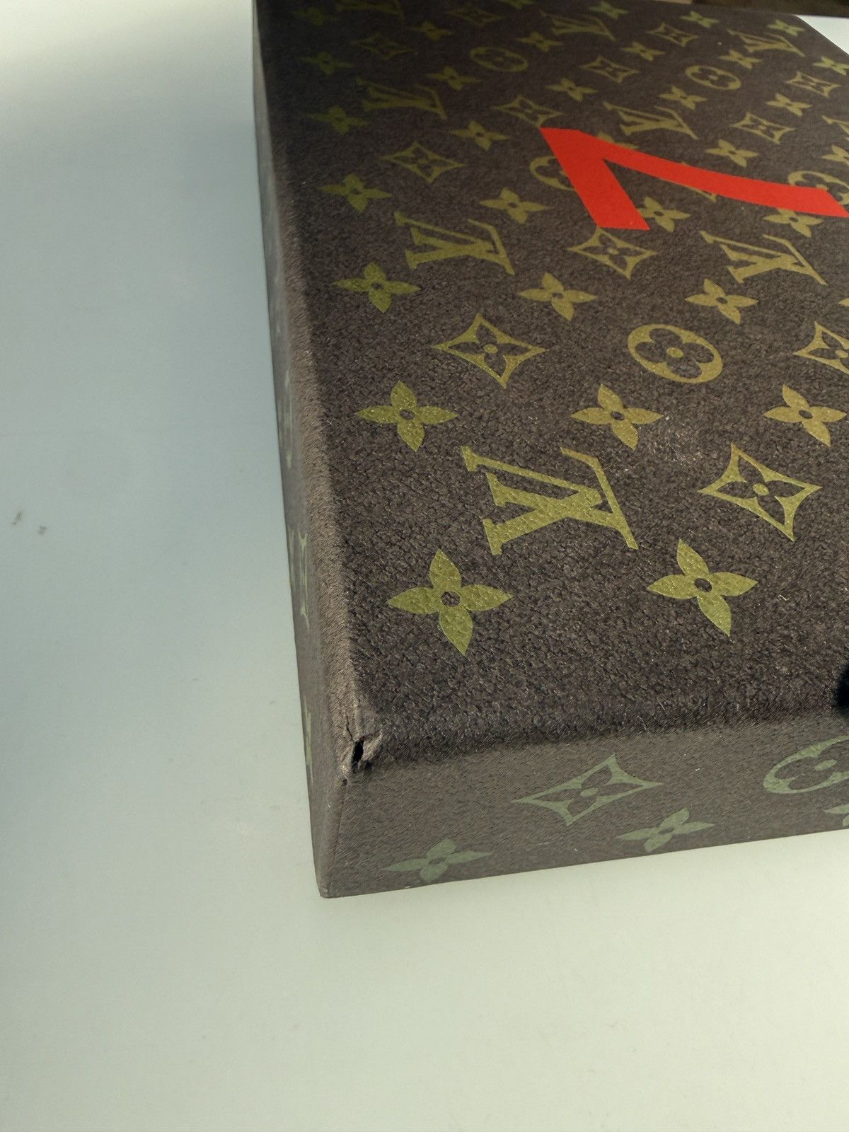 Louis Vuitton Louis Vuitton Virgil Abloh Puzzle Game Monogram 529 Pieces Size ONE SIZE - 6 Thumbnail
