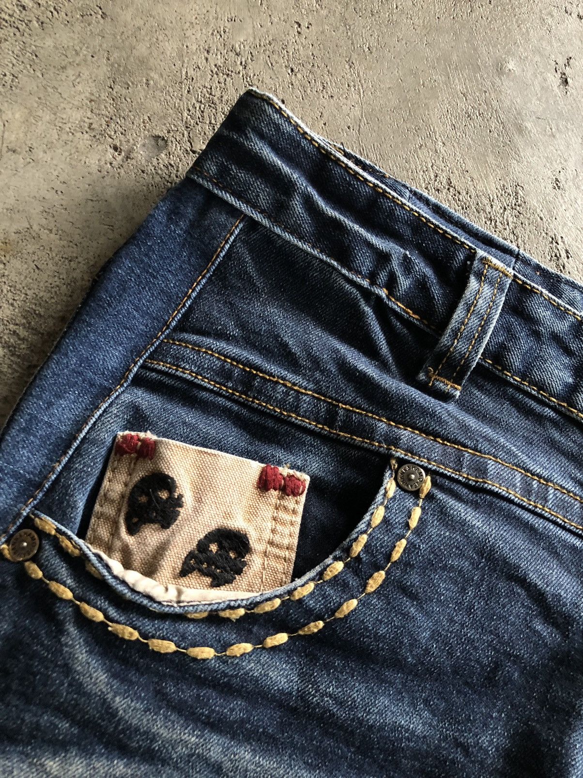 If Six Was Nine × Japanese Brand JAPANESE STYLE HAMO SKULL ROCK & ROLL JEANS Size US 30 / EU 46 - 11 Thumbnail