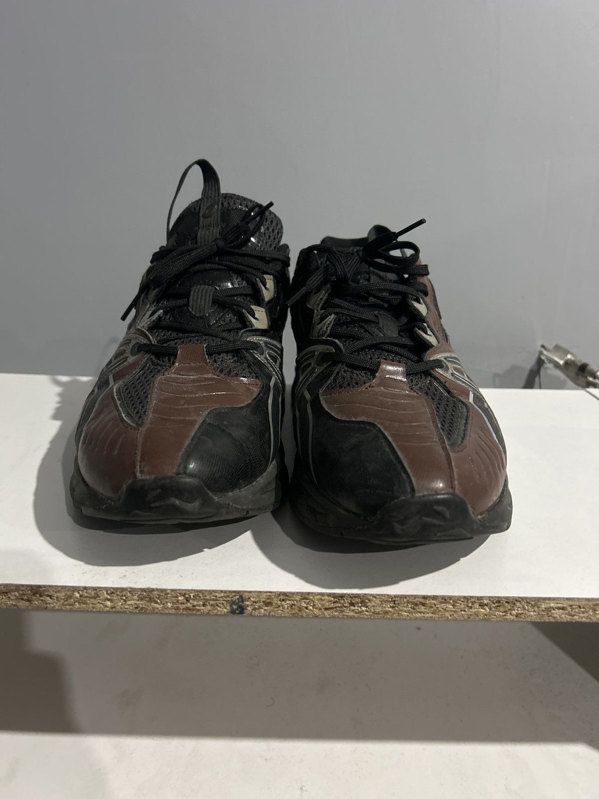 Asics × Kiko Kostadinov Asics HN2-S Protoblast Kiko Kostadinov Chocolate Brown Size US 10.5 / EU 43-44 - 3 Thumbnail