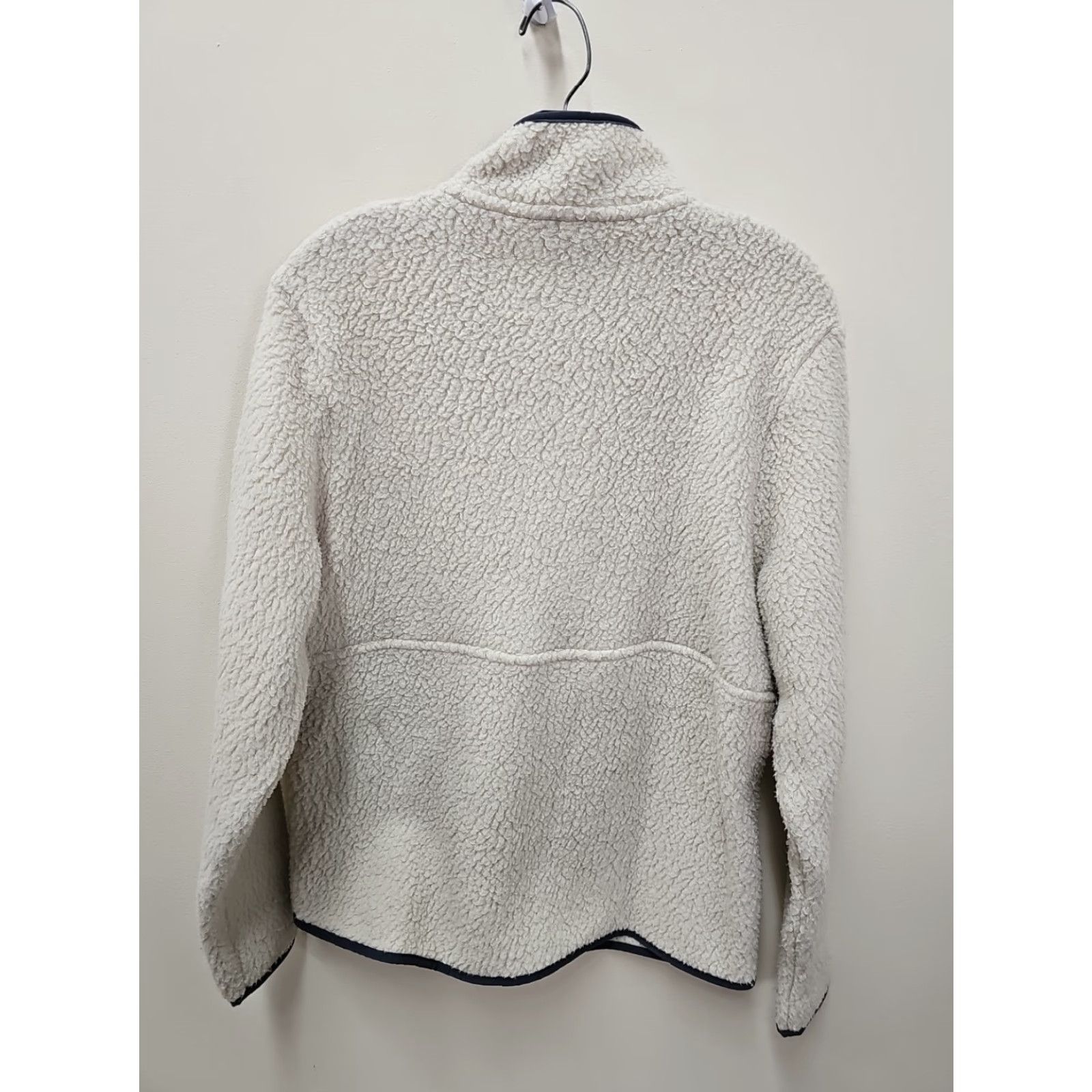 Patagonia Patagonia Jacket Women's M Retro Pile Marsupial Fleece Pullover Zip Embroidered Logo Pockets Ivory Natural Size M / US 6-8 / IT 42-44 - 7 Thumbnail