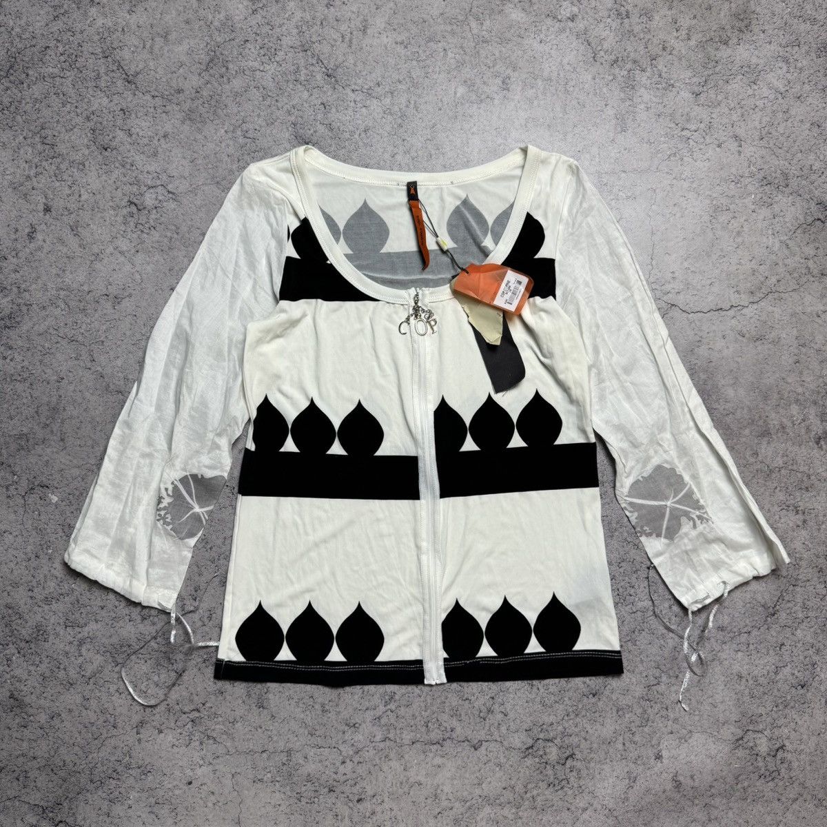 Cop Copine NEW Cop Copine Vintage Long Sleeve T-Shirt Size L / US 10 / IT 46 - 1 Thumbnail
