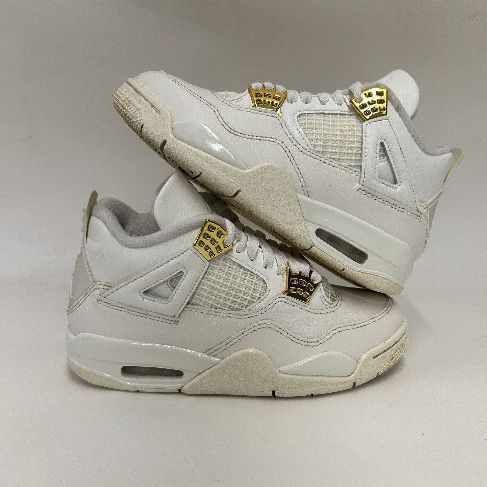 Jordan Brand Nike Air Jordan 4 Retro WMNS “Sail Metallic Gold" AQ9129-170 Size US 6 / IT 36 - 1 Thumbnail